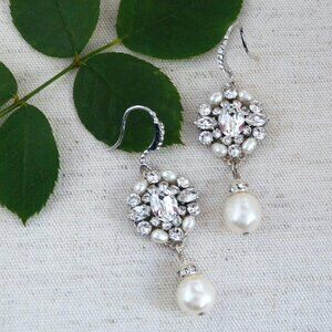 Haute Bride Modern Vintage Earrings with Pearl Drop, Bridal, Formal, NWT
